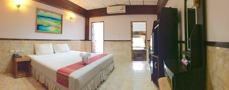 Kata Palace Phuket Eksteriør billede